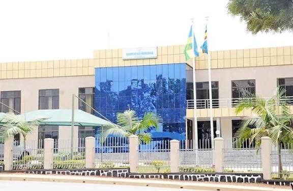 Rwanda, Muhanga : Rugendabari sector’s Land Manager,Ildephonse Ndacyayisaba has been arrested for embezzlement of public funds.