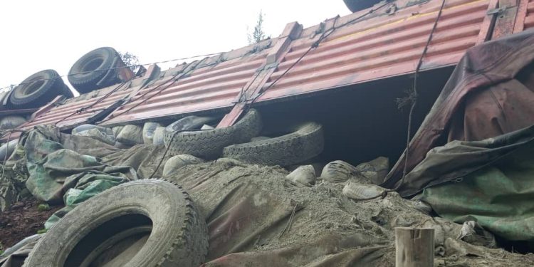 SAD NEWS, NYAMASHEKE: Truck accident leaves two injured as another deadly crash claims five lives in Kigali